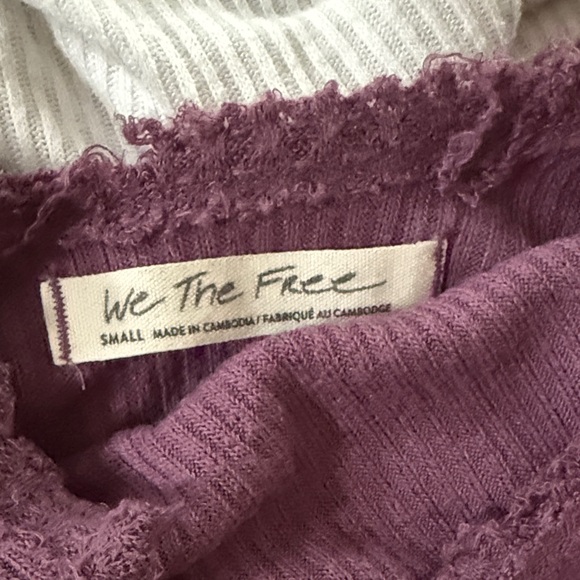 Purple Distressed Ribbed Tank Top - Picture 5 of 5